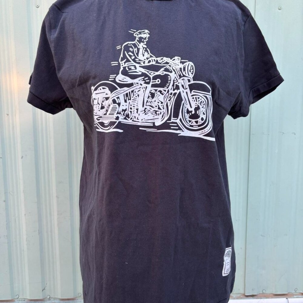 Vintage Harley Davidson Milwaukee Wisconsin Motorcycle T-Shirt